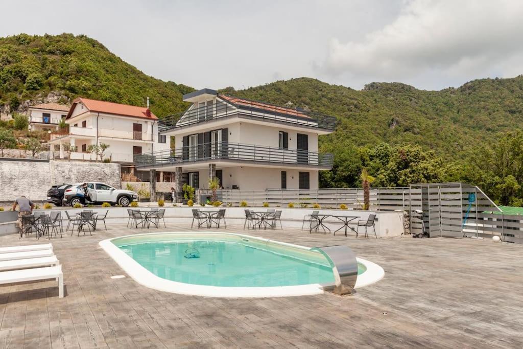 Tenuta Croce Appartamento Karol-Piscina-Vista Mare Salerno Bagian luar foto