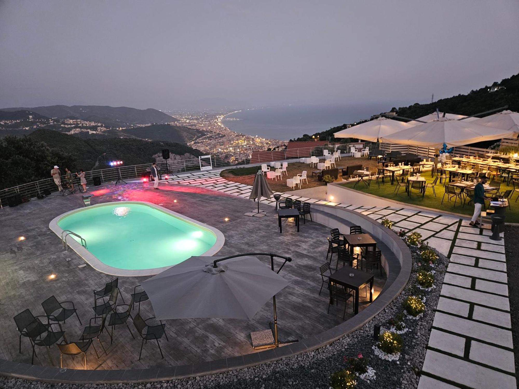 Tenuta Croce Appartamento Karol-Piscina-Vista Mare Salerno Bagian luar foto